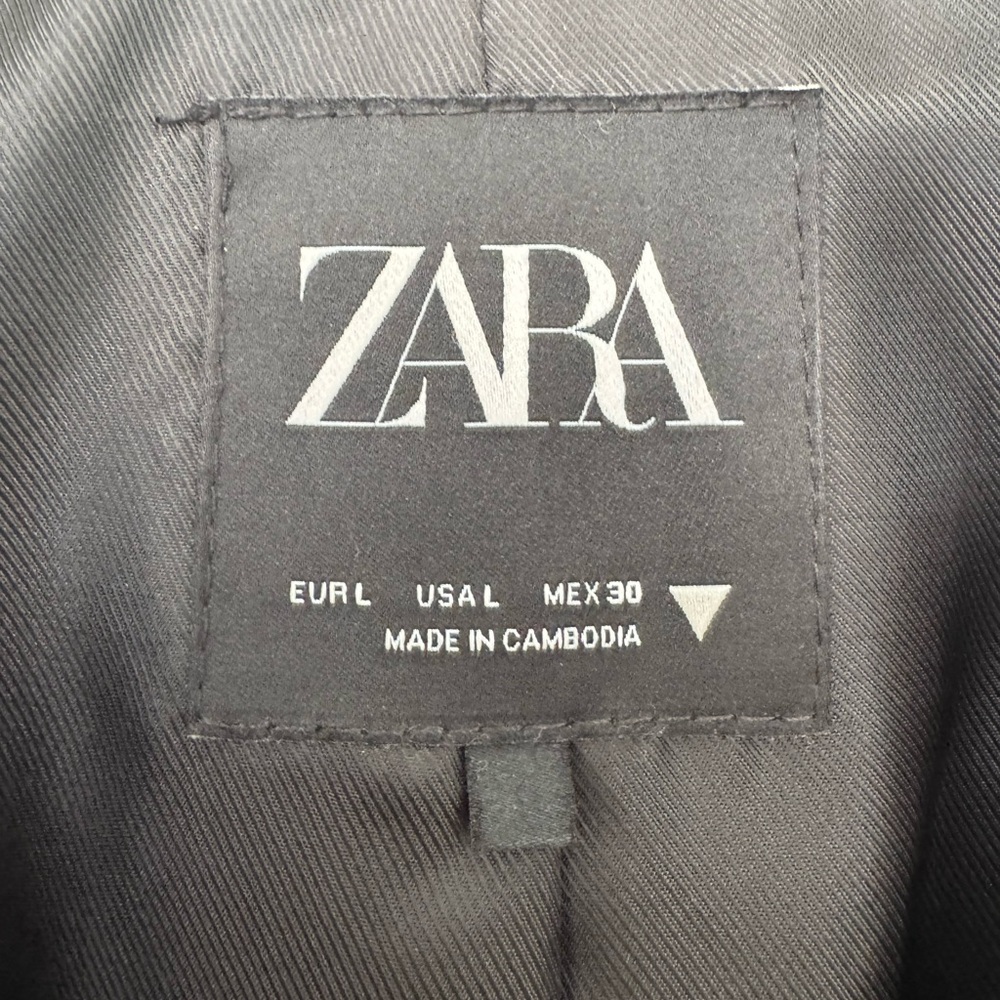 Zara women’s oversized black blazer - Picture 2 of 2